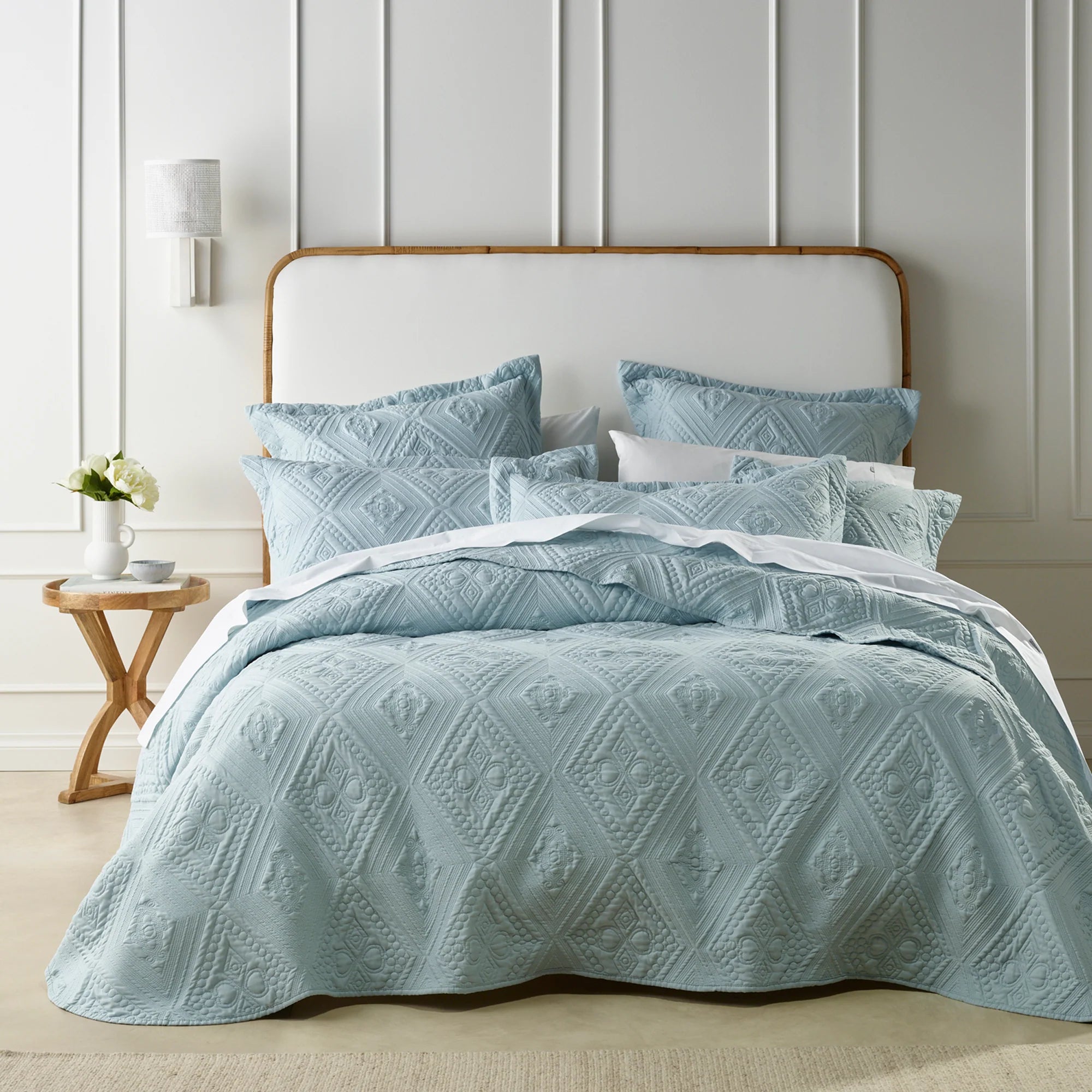 Aspen Bedspread Set