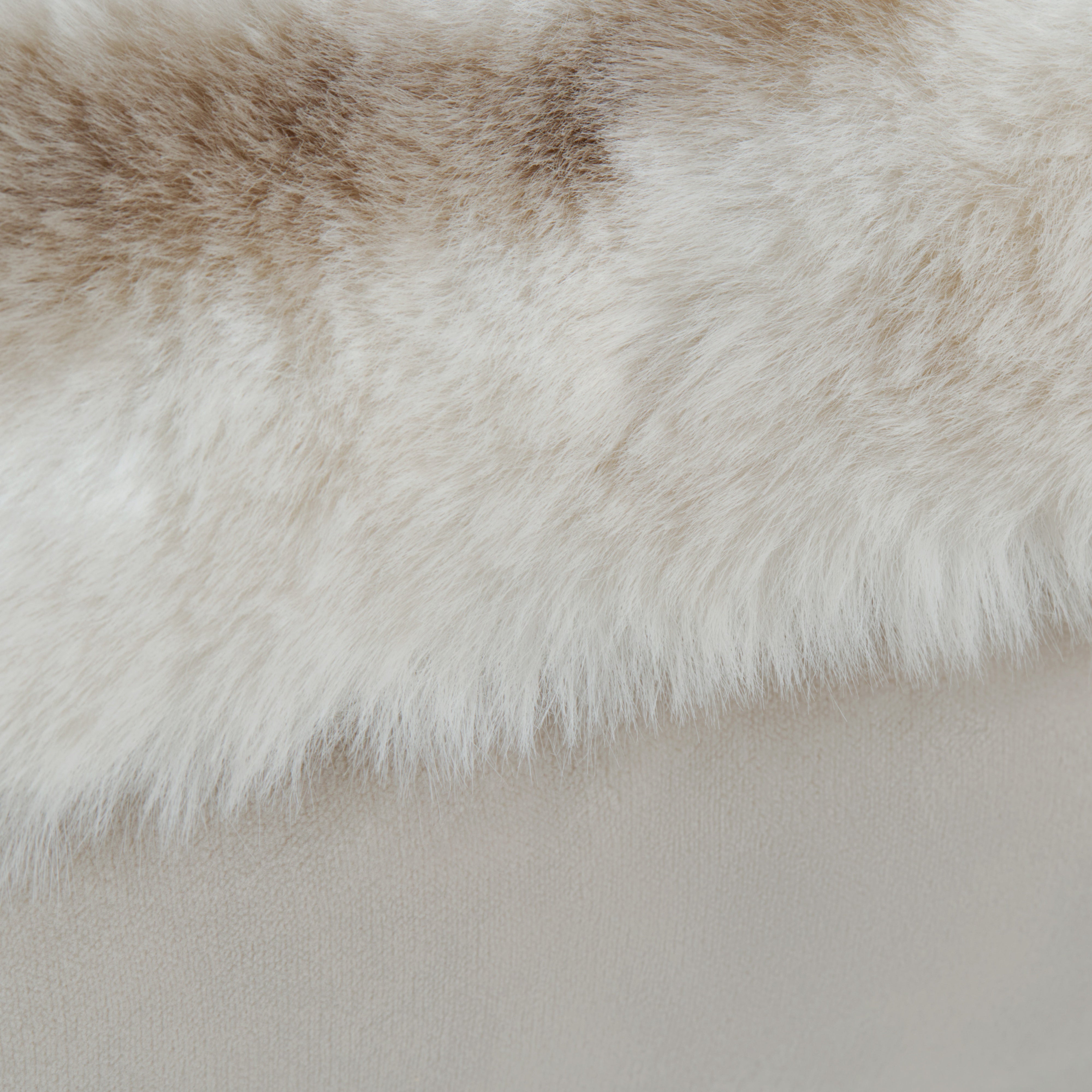 MINK extra 1