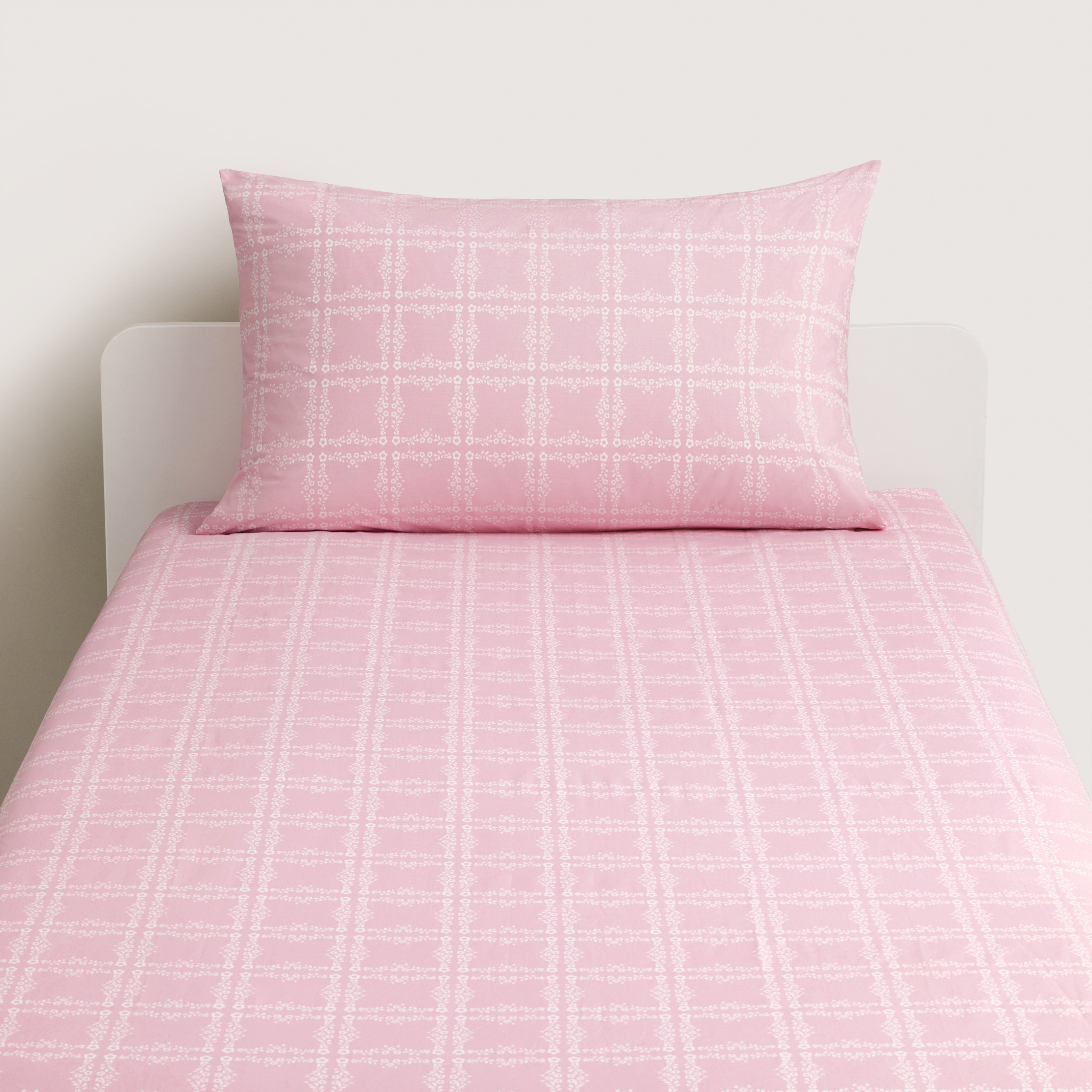 Lacey Kids Fitted Sheet Set