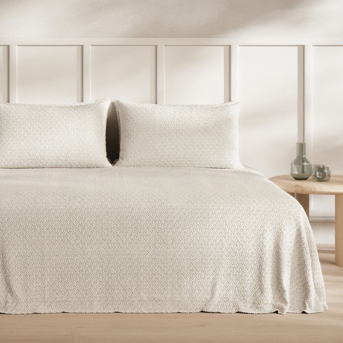 Sunisa Bed Cover
