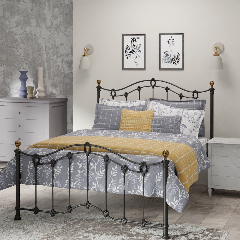 Clareville Cast Bed - Low Foot