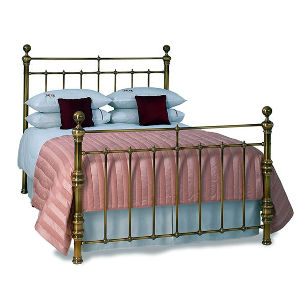 Wadington Cast Bed - Queen Size